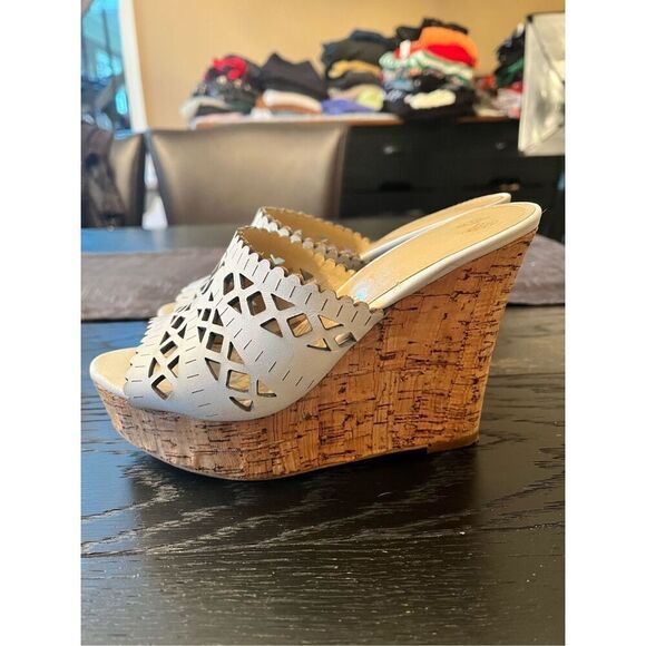 Victoria’s Secret Vintage White Cut Out Logo Cork Wedge Sandals sz 6.5 - Picture 6 of 8